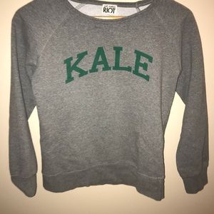 kale pullover